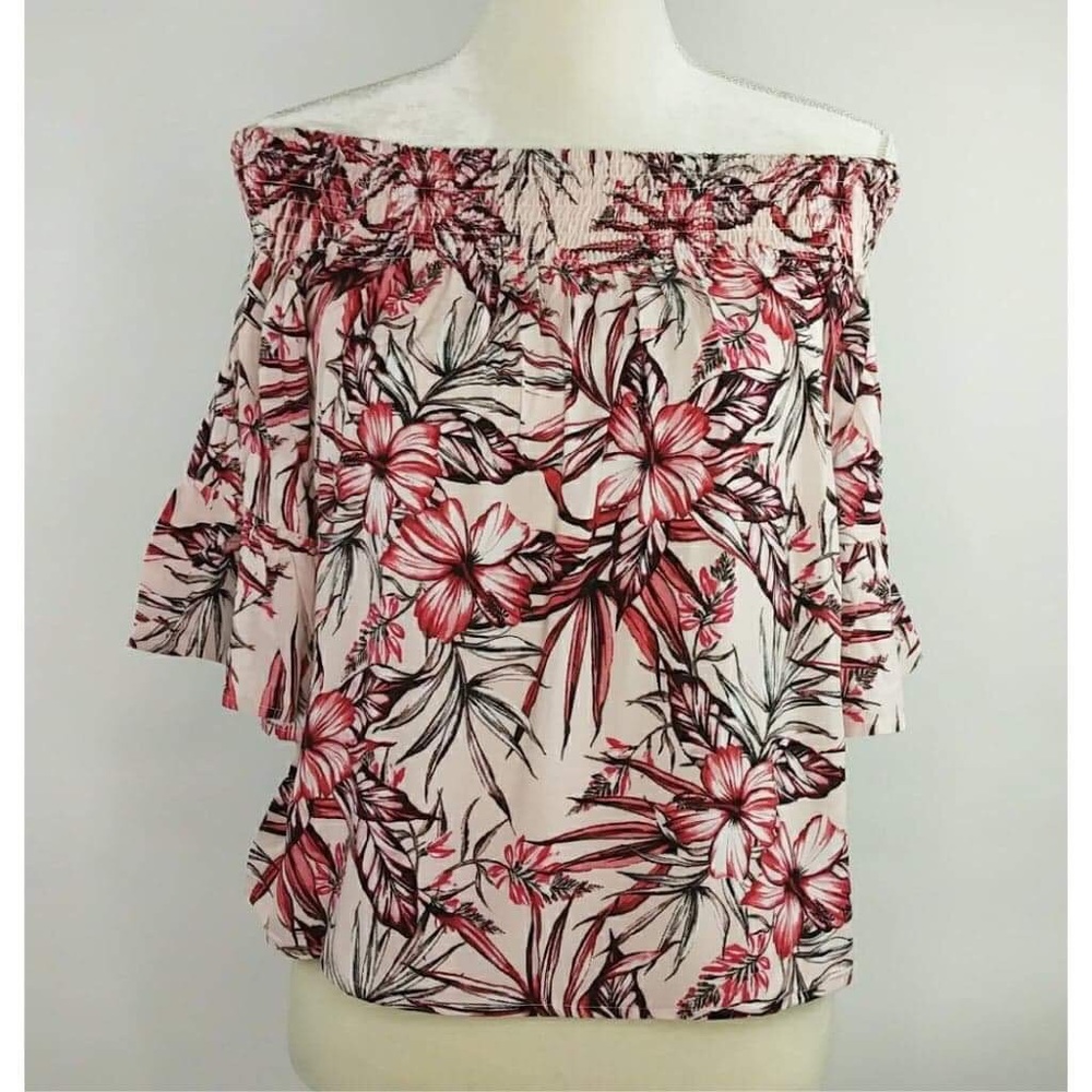 Ladies Off Shoulder Floral Design NWT